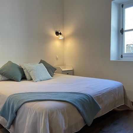ארל Charmante Maison De Ville Avec Cour Exterieure מראה חיצוני תמונה